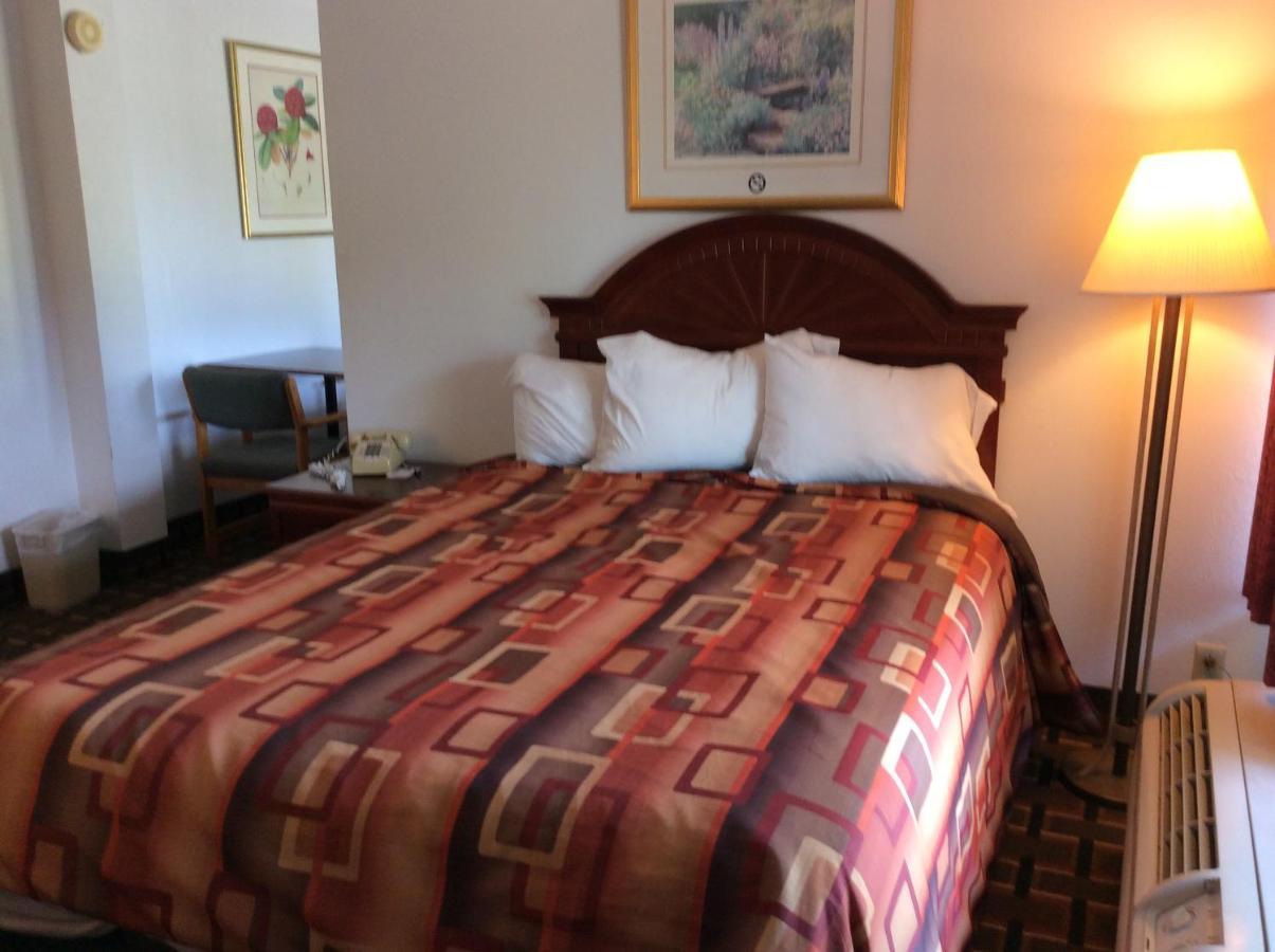 Adrian Inn Экстерьер фото